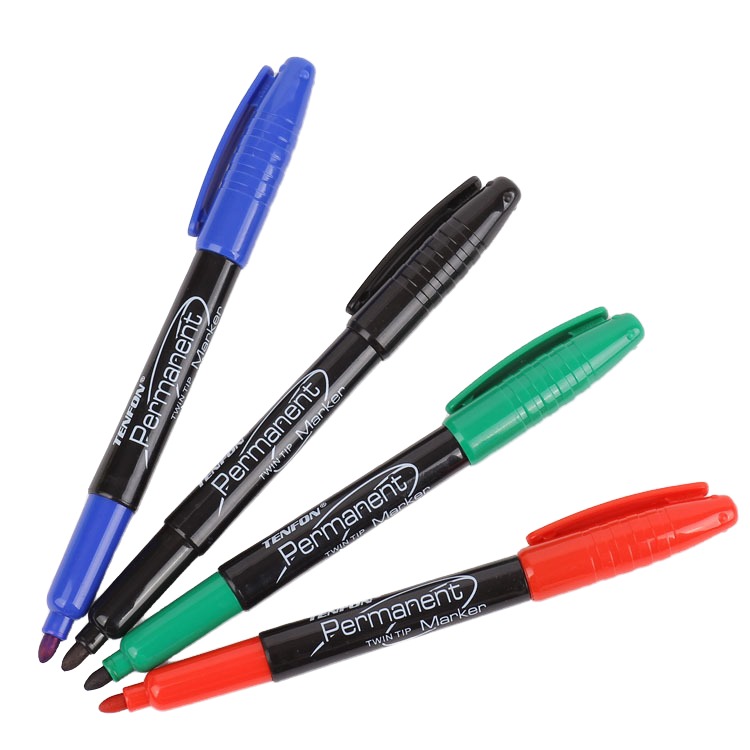 Permanet Marker Double tips 12 Pack